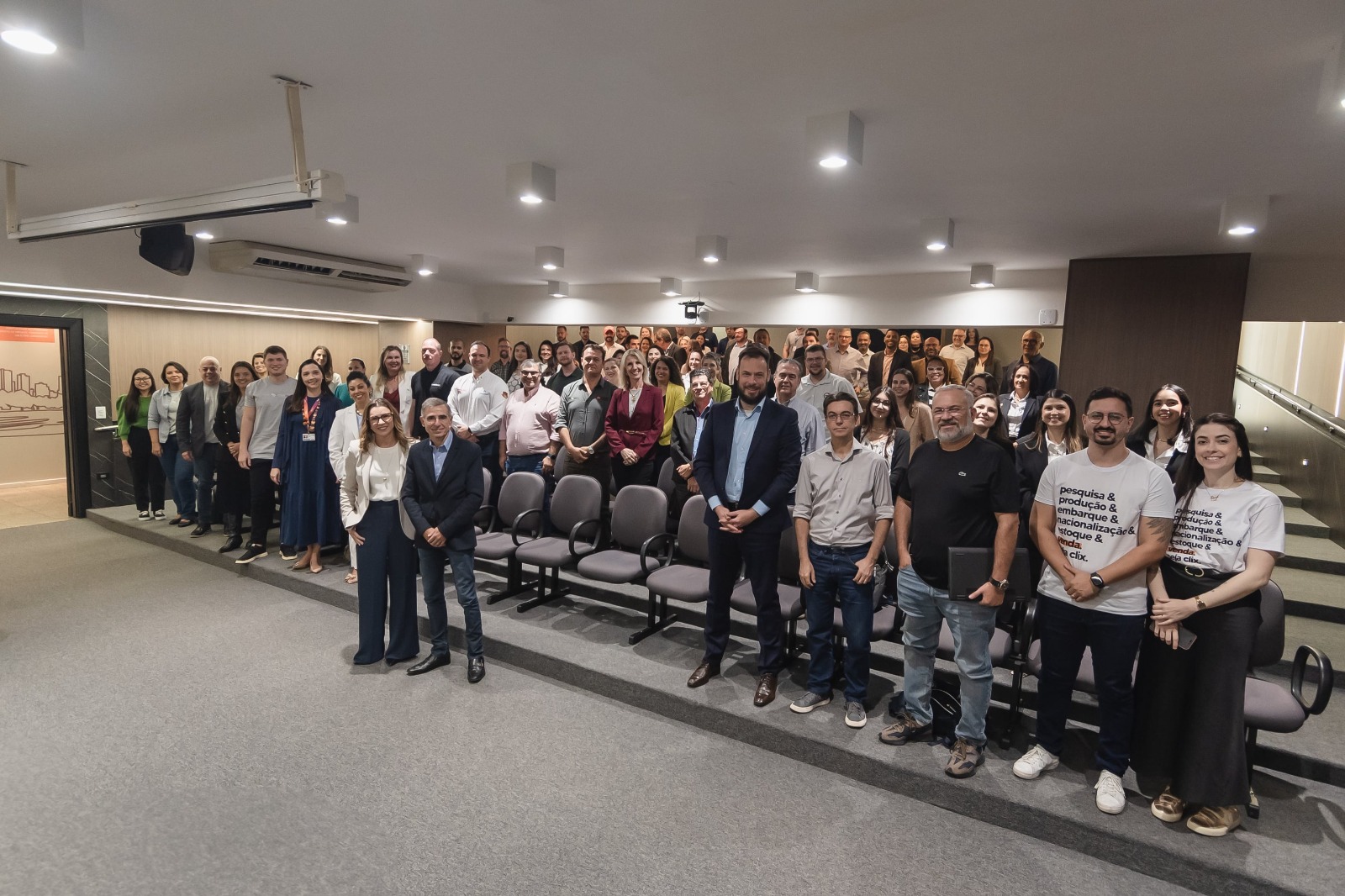 Lançamento – Núcleo de Comércio Exterior (16.05.2025)