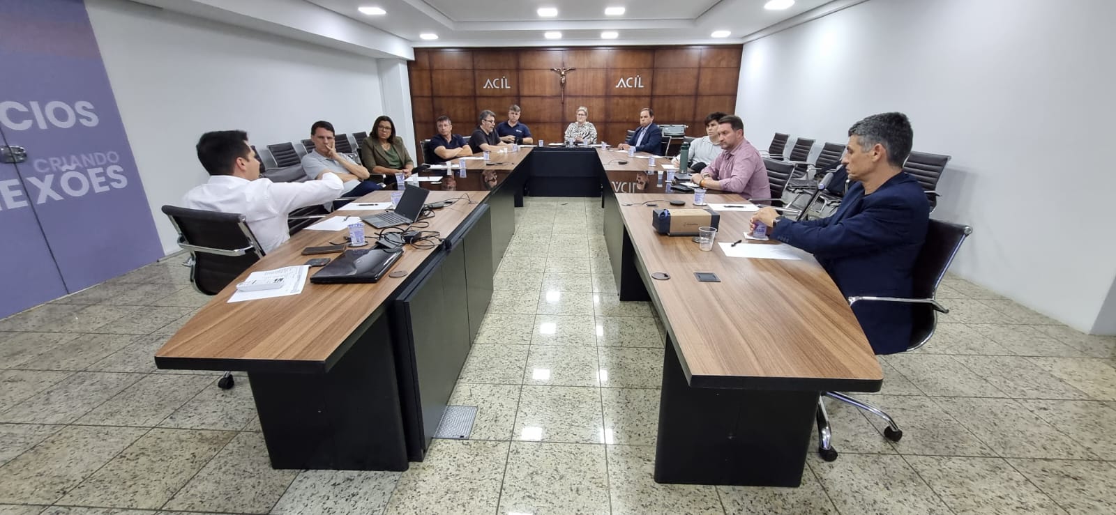 Núcleo de Desenvolvimento Empresarial discute place branding para Londrina