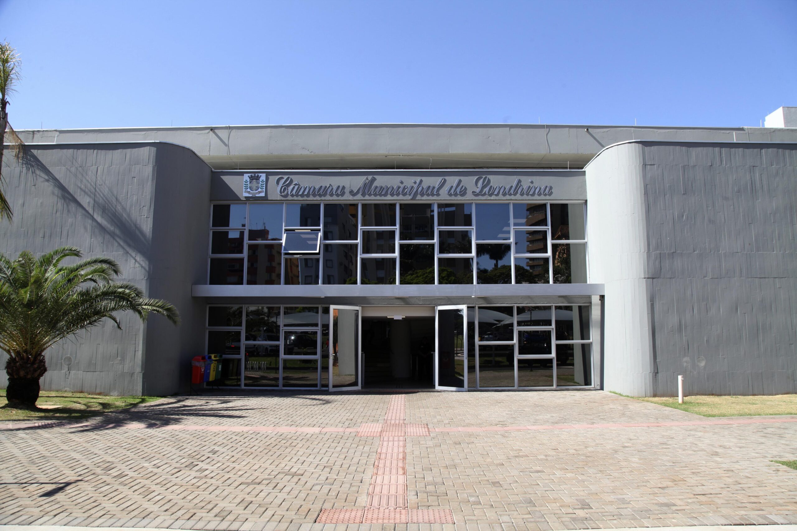 Câmara Municipal de Londrina congratula a ACIL por nova superintendência