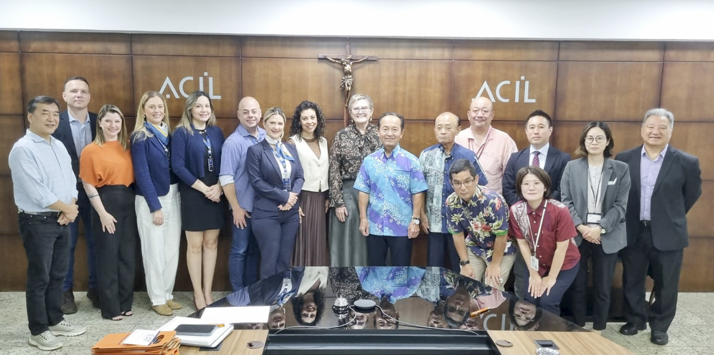 Comitiva de Nago (Japão) visita a ACIL e apresenta proposta de cooperação sustentável